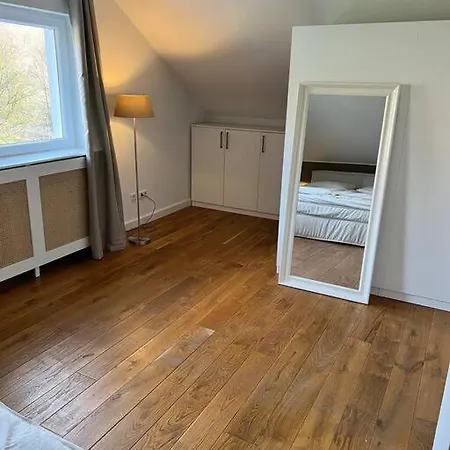 Waldhaus - Eisvogel Semesterbostad