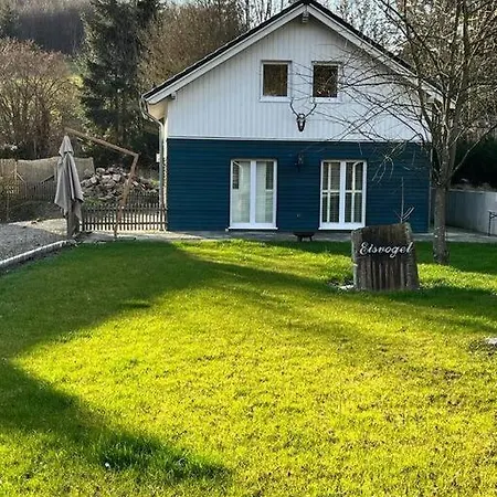 Waldhaus - Eisvogel Semesterbostad